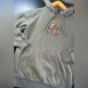 Vans Off The Wall Olive Green Caterpillar Hoodie Size Small GUC